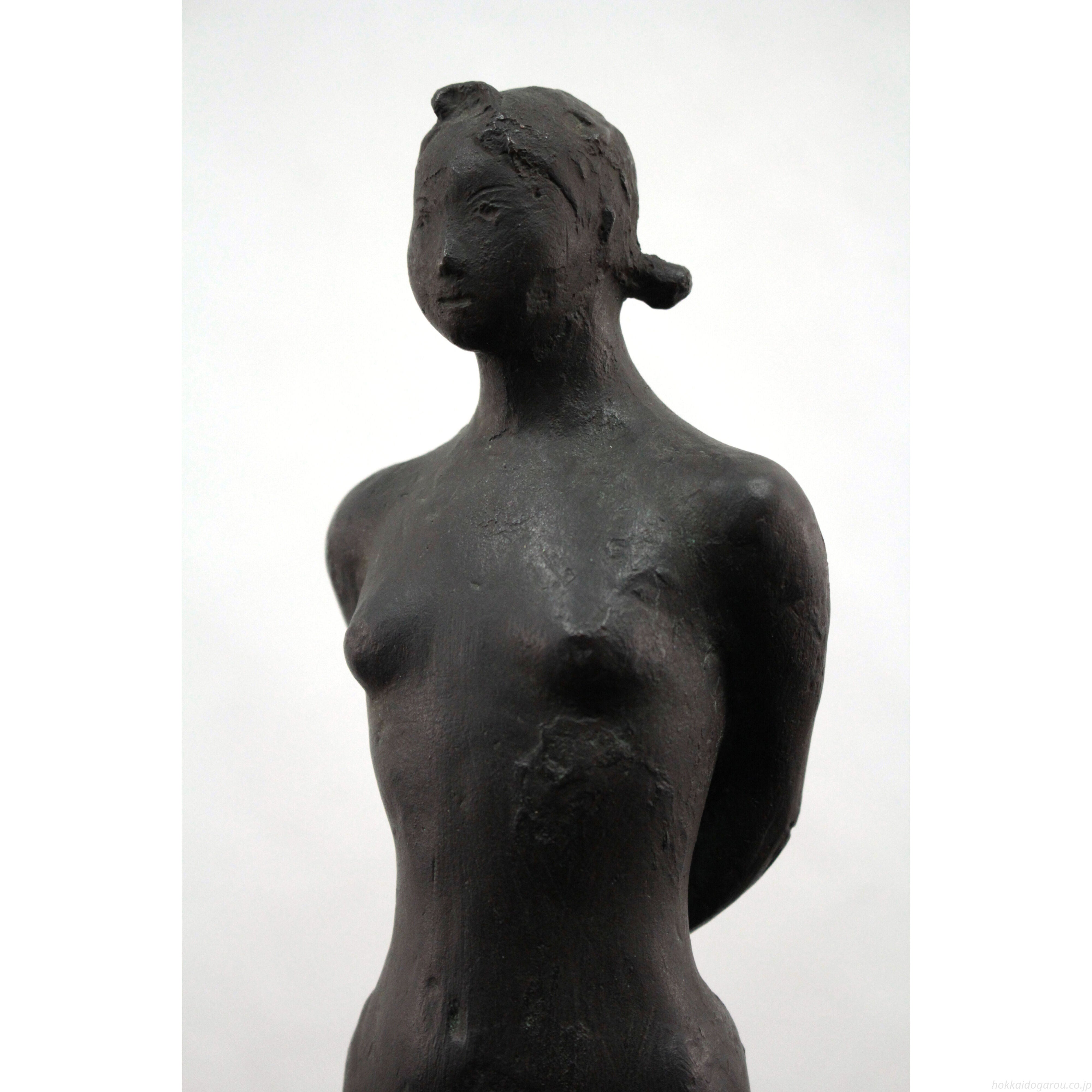 安田侃 『裸婦像』 彫刻 - 北海道画廊